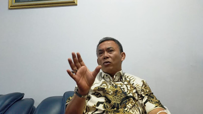 Ketua DPRD DKI Prasetyo Edi Soroti Sopir TransJakarta yang Bermain Ponsel hingga Mengalami Kecelakaan 