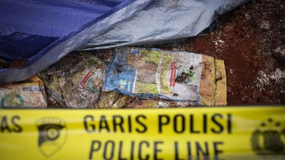 Kemenko PMK: Beras Bansos Presiden yang Dikubur di Depok Tak Layak Konsumsi