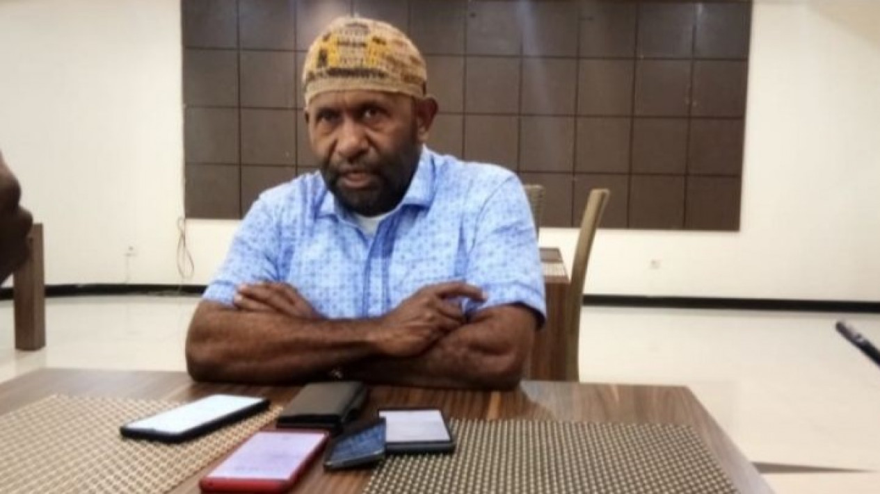 Buru Bupati Mamberamo Tengah, KPK Minta Bantuan Interpol
            - galeri foto