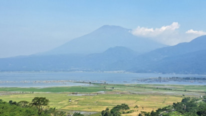 Kualitas Air Danau Rawa Pening Rendah Akibat Pencemaran Limbah Domestik