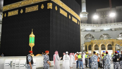 Masuki Musim Umrah, Sheikh Sudais Presiden Umum Masjidil Haram Umumkan Lepas Pagar Pembatas Sekililing Ka'bah