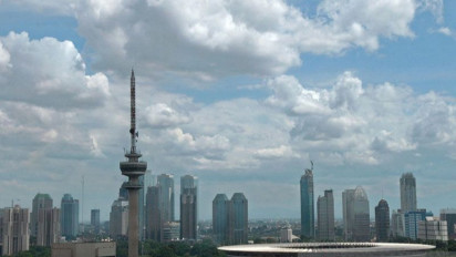 Waspada Potensi Hujan Disertai Petir di Jakarta Timur dan Jakarta Selatan