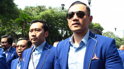 AHY Pimpin Rombongan Partai Demokrat Daftar ke Gedung KPU