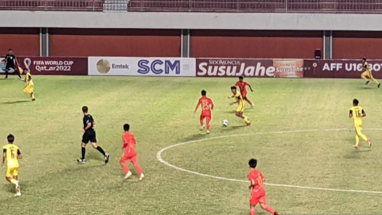Malaysia Buang Peluang Lolos ke Semifinal Usai Diimbangi Myanmar
            - galeri foto