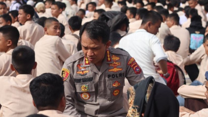 Petugas Gabungan Inspeksi Dua SMKN di Padang Guna Antisipasi Tawuran