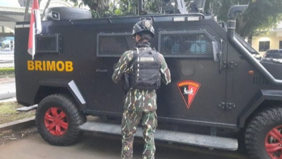 Bareskrim Polri Didatangi 2 Mobil Taktis dan 1 Mobil Dinas Korps Brimob, Ada Apa?