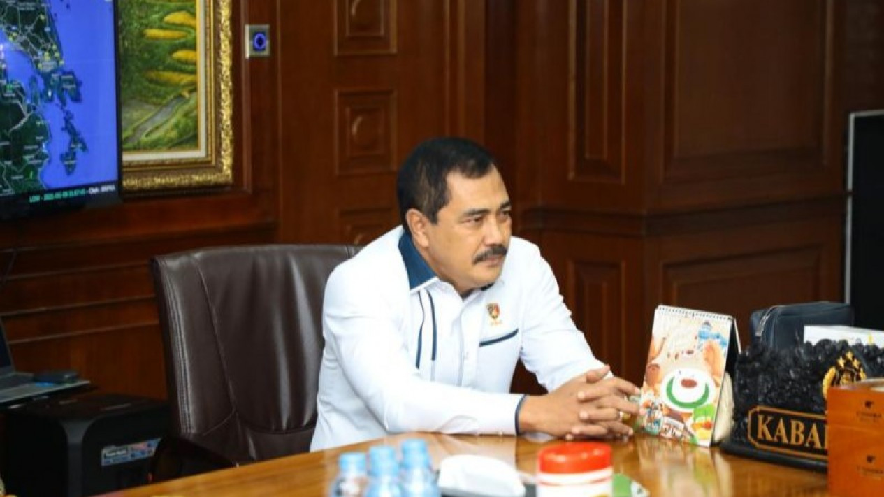 Besok Tim Khusus Bakal Umumkan Tersangka Baru Kasus Pembunuhan Brigadir J
            - galeri foto