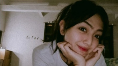 Riesca Rose Si Cewek Bertato Asal Bandung Ini Benar Selingkuhan Sule? Nathalie Holscher Nekat Bongkar Aib Ini ke Publik