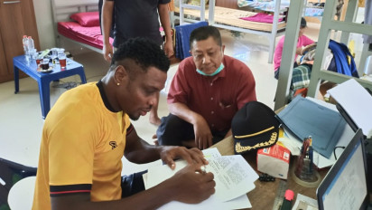 Jelang Liga 2 Indonesia, Pemain Naturalisasi Egwuatu Godstime Ouseloka Resmi Memperkuat Traktor Kuning PSDS Deli Serdang