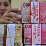 Rupiah Anjlok ke Rp18.075 per Dolar AS Imbas Defisit APBN dan Berakhirnya Gencatan Senjata Iran-AS