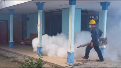 Jumlah Kasus DBD Meningkat, Dinkes Madiun Gencar Fogging Pemukiman Padat Penduduk