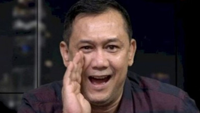 Denny Siregar Sentil Netizen yang Pro FPI: Kasus Irjen Ferdy Sambo Mau Dikaitkan dengan KM 50? Enggak Laku Boss
