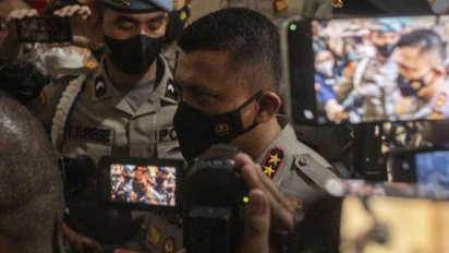 Ketua RT Sebut Istri Ferdy Sambo hanya Duduk Terdiam Saat Rumahnya Digeledah Polisi
