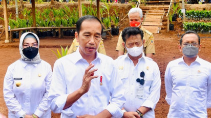 Soal Usulan TNI-Polri Bertugas di Kementerian, Presiden: Belum Ada Kebutuhan Mendesak