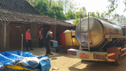 Satu RT Alami Kekeringan, BPBD Ponorogo Mulai Dropping Air Bersih