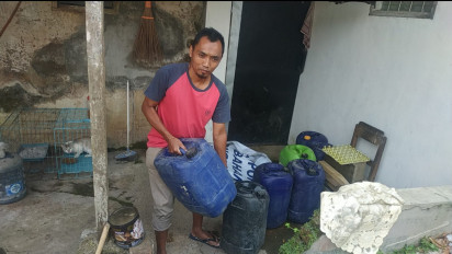 Krisis Air Bersih, Warga Kelurahan Wonokoyo Kedungkandang Malang Mengeluh Air PDAM Tak Mengalir Sudah Lima Hari