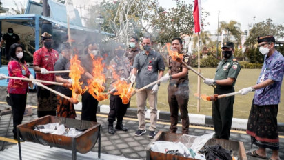 Kejari Badung, Bali, Musnahkan Barang Bukti dari 155 Perkara