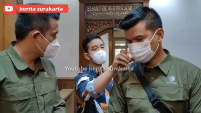 Geram Anggota Paspampers Pukul Sopir Truk, Gibran Tarik Masker Pelaku