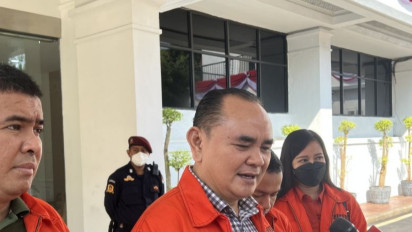 Partai Republiku Indonesia Lengkapi Berkas di Hari Terakhir Pendaftaran