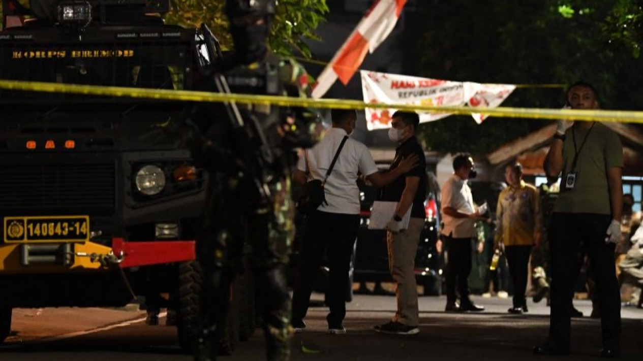 Timsus Polri ke Magelang Ungkap Pemicu Ferdy Sambo Rencanakan Pembunuhan Brigadir J
            - galeri foto