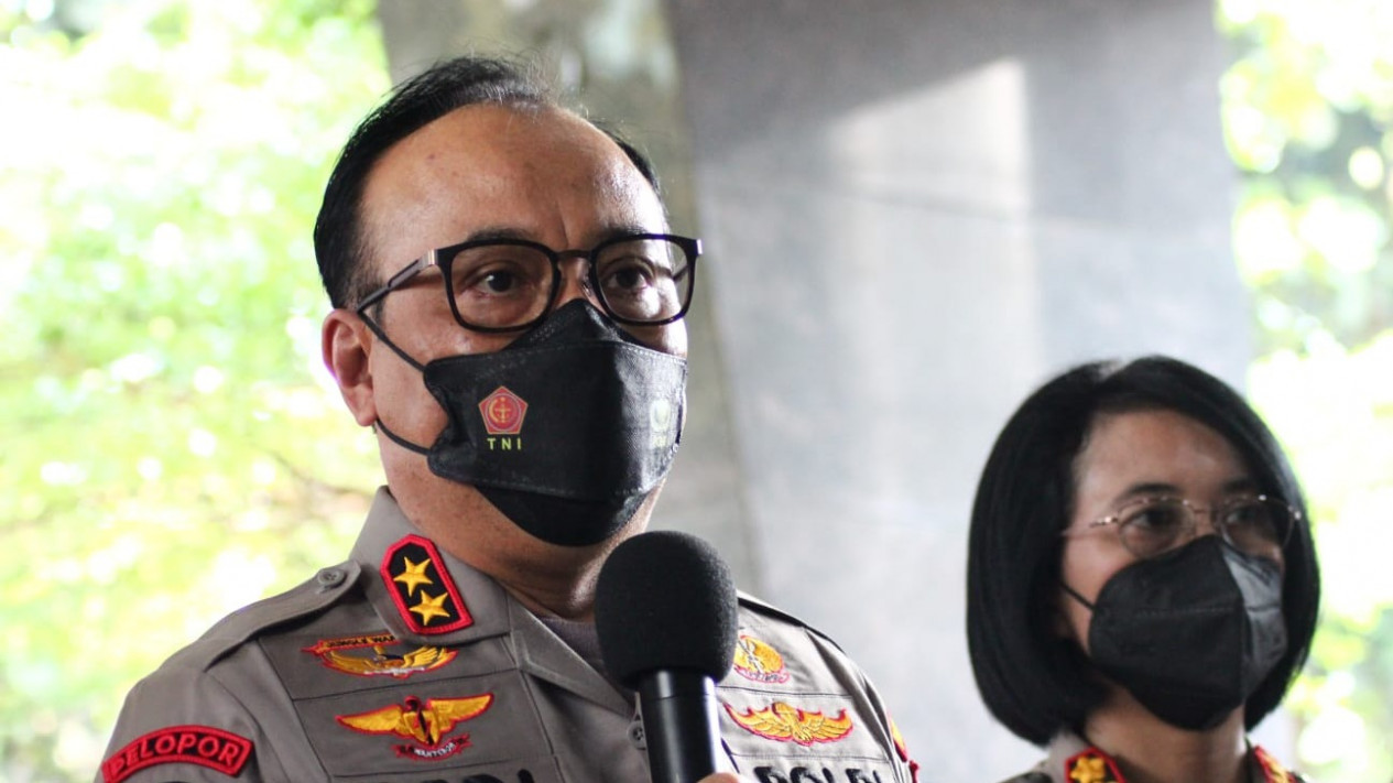 Pemicu Kemarahan Ferdy Sambo Hingga Merencanakan Pembunuhan Masih Misteri, Timsus Terbang ke Magelang
            - galeri foto