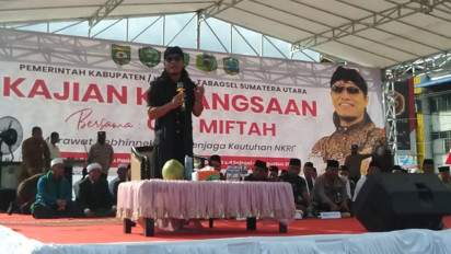 Ribuan Warga Tabagsel Ikuti Kajian Kebangsaan Bersama Gus Miftah