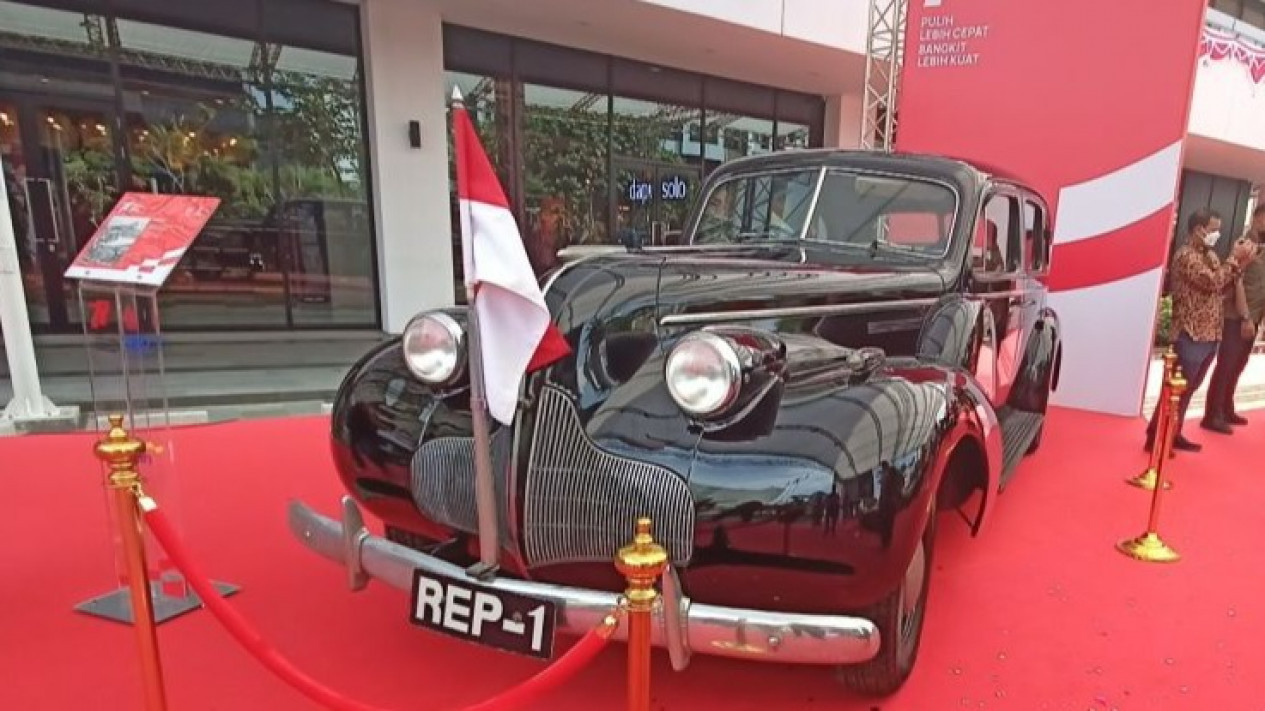 Melihat Lebih Dekat Buick yang Jadi Mobil Kepresidenan Pertama Bung Karno, Ternyata Didapat dengan Cara Ini
            - galeri foto