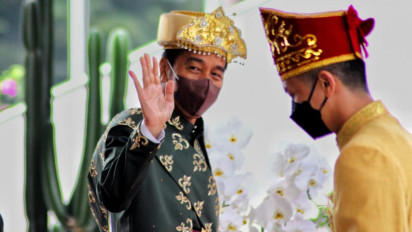 Makna Motif Baju Adat Presiden Jokowi di Sidang Tahunan MPR
