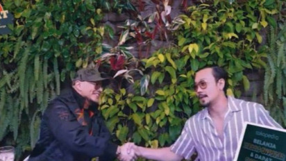 Ngakak! Deddy Corbuzier Syok Ditawari Denny Sumargo Beli Benda Keramat Gus Samsudin Mirip ´Anu´ Pria Seharga 2 M