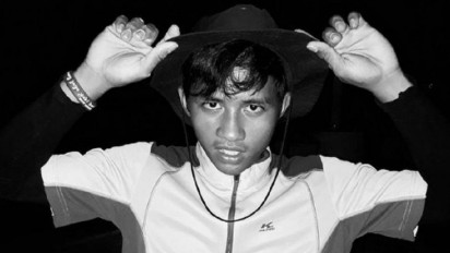 Ada-ada Saja Komentar Netizen +62 Saat Lihat Penampilan Bharada E Pakai Baju Tahanan Warna Oranye: Ganteng tapi Sadis Banget