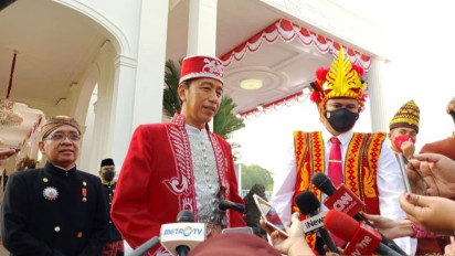 Pakai Baju Adat Buton, Presiden Hadiri Upacara HUT ke 77 RI di Istana Merdeka