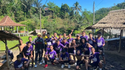 Jelang Liga 2, Pemain Persijap Jepara Latihan Lintas Alam di Lereng Gunung Muria