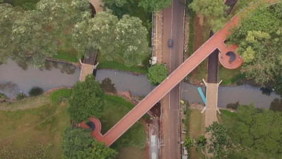 Pemprov DKI Larang Kendaraan Pribadi Melintas di Tebet Eco Park