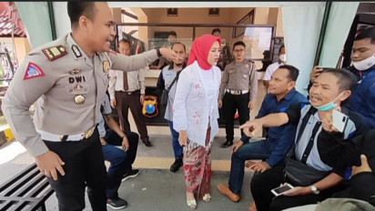 Dilapori Istri Telah Dilecehkan Usai Upacara Bendera, Seorang Polisi di Madiun Ribut dengan Wartawan