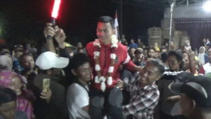 Pulang Kampung, Pemain Timnas U-16 Afrizal Diarak Warga Sekampung