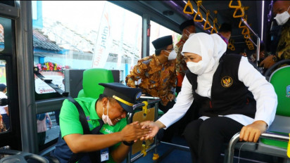 Kurangi Kemacetan di Jalan, Gubernur Jatim Launching Bus Trans Jatim Koridor Surabaya-Gresik-Sidoarjo