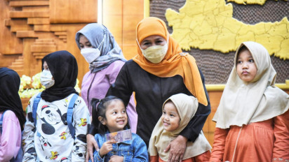 HUT RI ke-77, Gubernur Jatim Undang Warga yang Ikut Upacara Kemerdekaan RI ke Gedung Grahadi