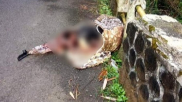 Mayat Terbungkus Selimut Ditemukan di Pinggir Jalan Cisewu Garut, Diduga Sengaja Dibuang