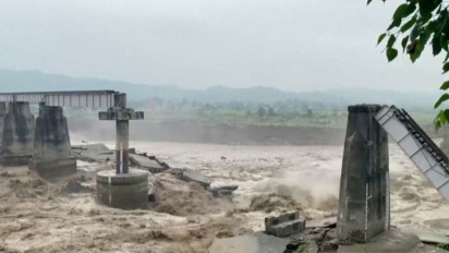 Banjir dan Tanah Longsor Terjang India, Sedikitnya 50 Orang Tewas