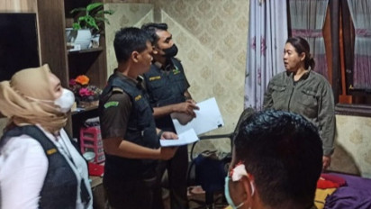 Kejaksaan Tinggi Bali Geledah Rumah Tersangka Korupsi Lembaga Perkreditan Desa Sangeh