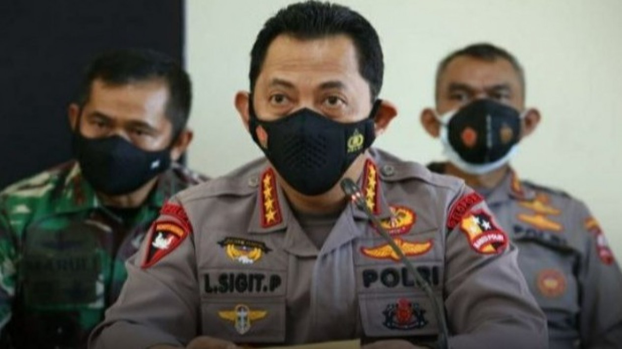 Buntut Kasus Ferdy Sambo, Usulan Pemberhentian Kapolri Jenderal Listyo Sigit Prabowo Dapat Sorotan Tajam
            - galeri foto
