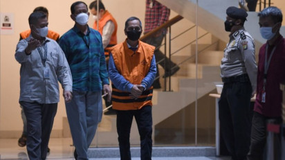 KPK Geledah Fakultas Kedokteran Unila, Buntut Korupsi Rektor Karomani