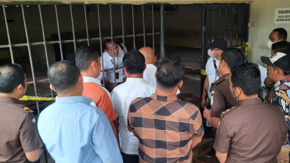 PN Stabat Gelar Sidang di Kerangkeng Manusia, Kuasa Hukum Terbit Rencana: Sempat Adu Argumen