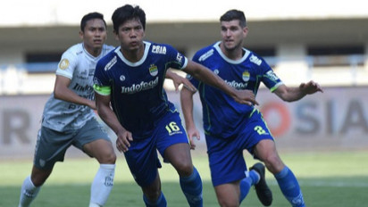 Masih Ingat Gol Spektakuler Achmad Jufriyanto? Tendangan Petir ala Roberto Carlos yang Robek Gawang Sriwijaya