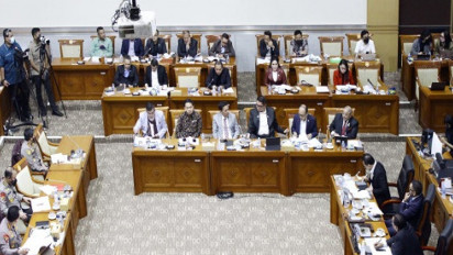 Anggota DPR yang Berhenti dengan Hormat Tetap Dapat Uang Pensiun