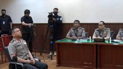 Begini Penampakan Ferdy Sambo di Ruang Sidang Kode Etik