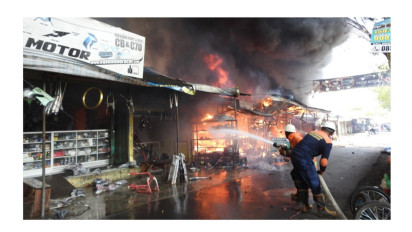 Pasar Loak Lumajang Terbakar, Diduga Ini Penyebabnya