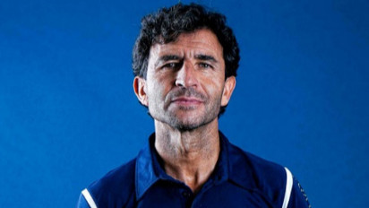 Jelang Laga PSM Makassar Vs Persib Bandung, Luis Milla Dampingi 20 Pemain ke Parepare