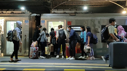 Mulai 30 Agustus 2022, Seluruh Penumpang Kereta Api Jarak Jauh Wajib Sudah Vaksin Booster