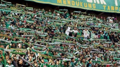 Bonek Berduka, 1 Suporter Meninggal Dunia karena Terjatuh dari Truk demi Dukung Persebaya, Ini Pesan Wali Kota Surabaya